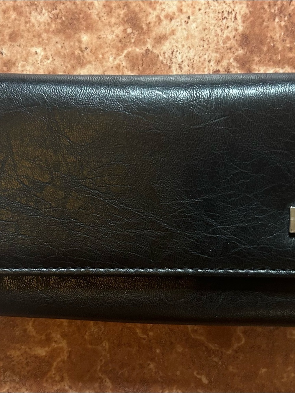 Reaction Kenneth Cole black wallet